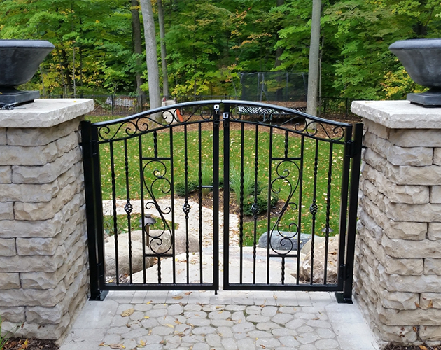 Iron Fences & Iron Gates for Homes & Commercial Businesses in Detroit, MI | San Marino Iron Inc. - fence-2